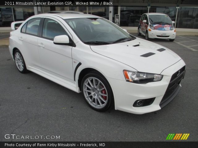 2011 Mitsubishi Lancer Evolution GSR in Wicked White