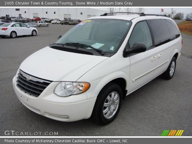 2005 Chrysler Town & Country Touring in Stone White