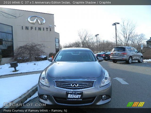 2010 Infiniti G  37 x S Anniversary Edition Sedan in Graphite Shadow