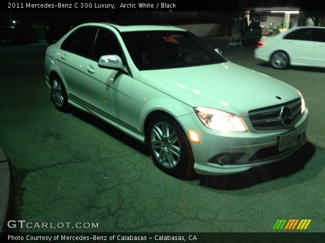2011 Mercedes-Benz C 300 Luxury in Arctic White
