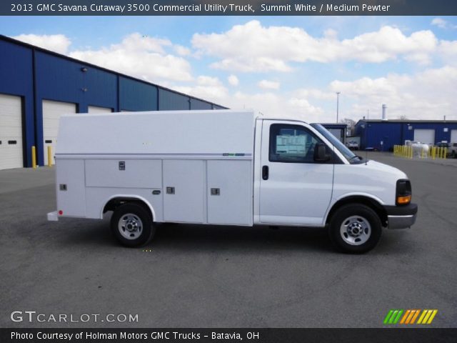2013 GMC Savana Cutaway 3500 Commercial Utility Truck in Summit White