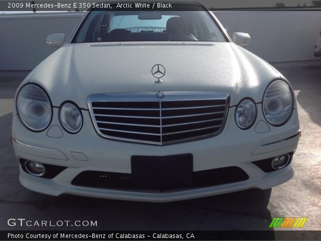 2009 Mercedes-Benz E 350 Sedan in Arctic White