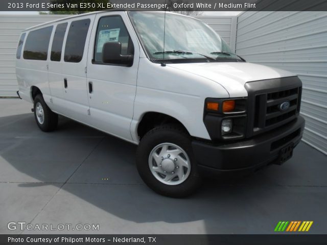 2013 Ford E Series Van E350 XL Extended Passenger in Oxford White