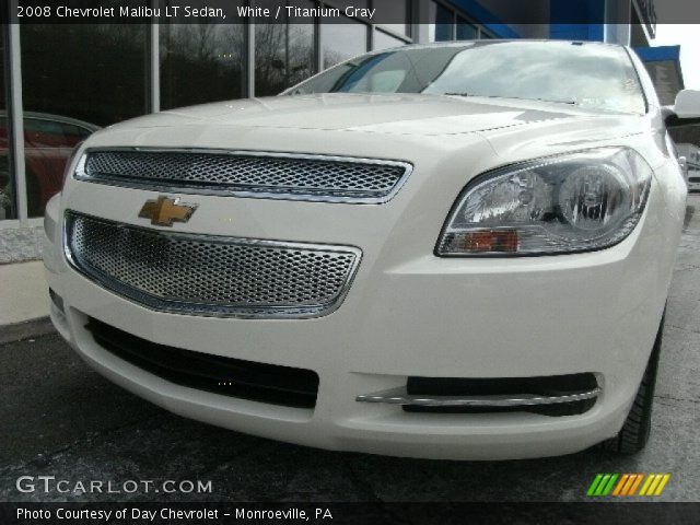 2008 Chevrolet Malibu LT Sedan in White