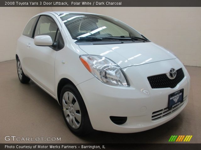 2008 Toyota Yaris 3 Door Liftback in Polar White