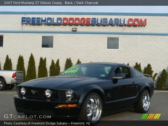 2007 Ford Mustang GT Deluxe Coupe in Black