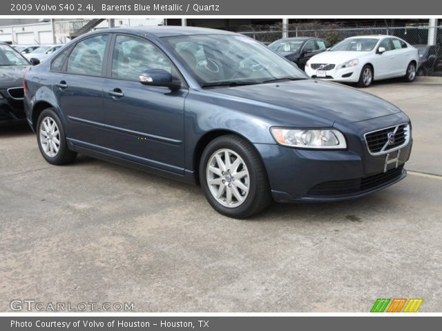 2009 Volvo S40 2.4i in Barents Blue Metallic