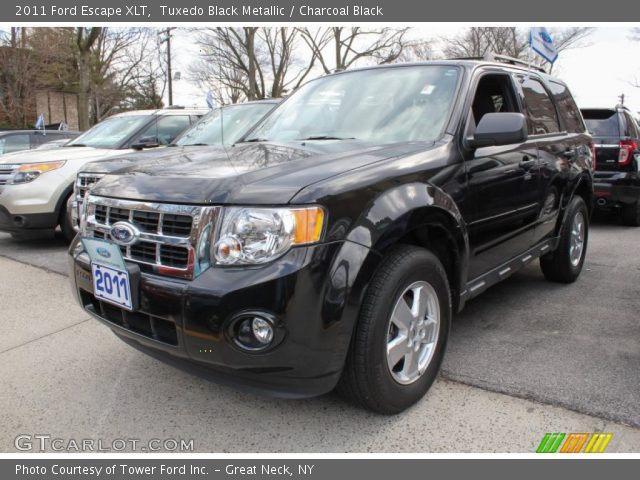 2011 Ford Escape XLT in Tuxedo Black Metallic