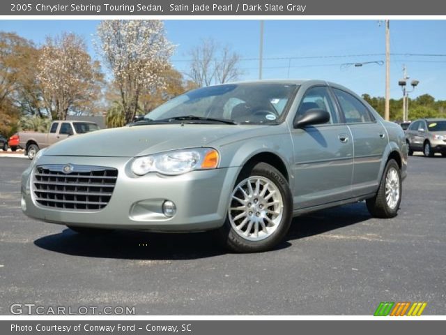 2005 Chrysler Sebring Touring Sedan in Satin Jade Pearl