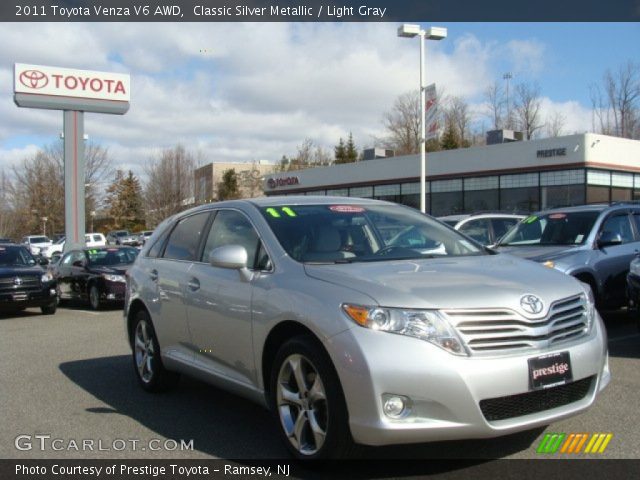 2011 Toyota Venza V6 AWD in Classic Silver Metallic