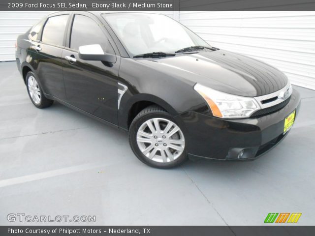 2009 Ford Focus SEL Sedan in Ebony Black