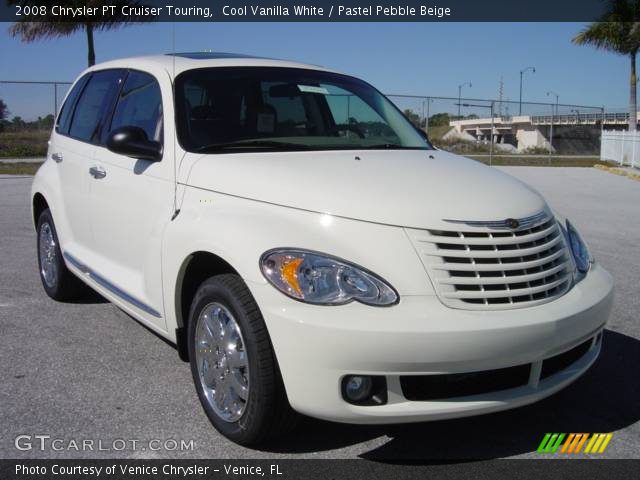 2008 Chrysler PT Cruiser Touring in Cool Vanilla White