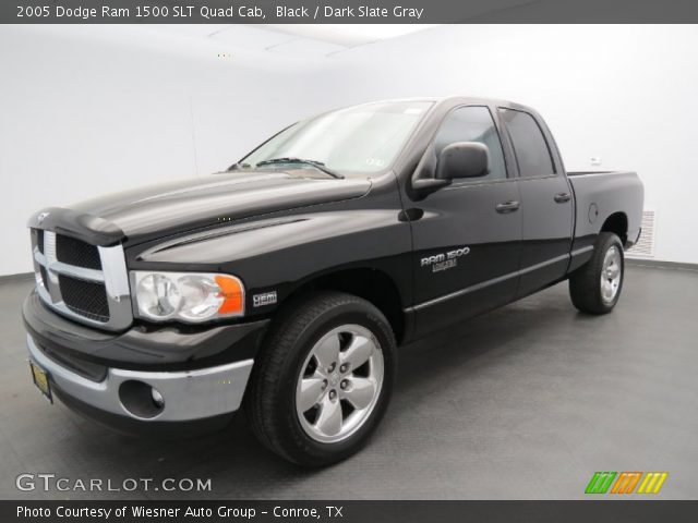 2005 Dodge Ram 1500 SLT Quad Cab in Black