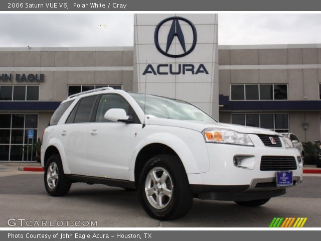 2006 Saturn VUE V6 in Polar White