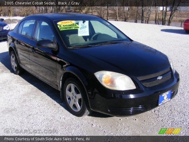 2005 Chevrolet Cobalt Sedan in Black