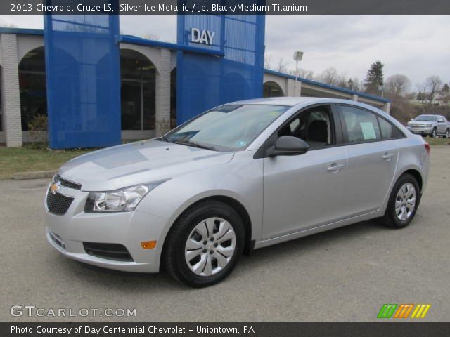 2013 Chevrolet Cruze LS in Silver Ice Metallic