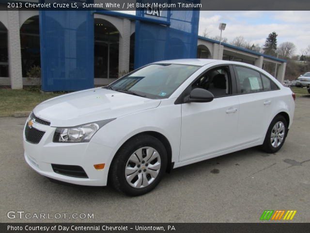 2013 Chevrolet Cruze LS in Summit White