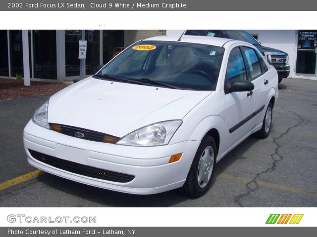 2002 Ford Focus LX Sedan in Cloud 9 White