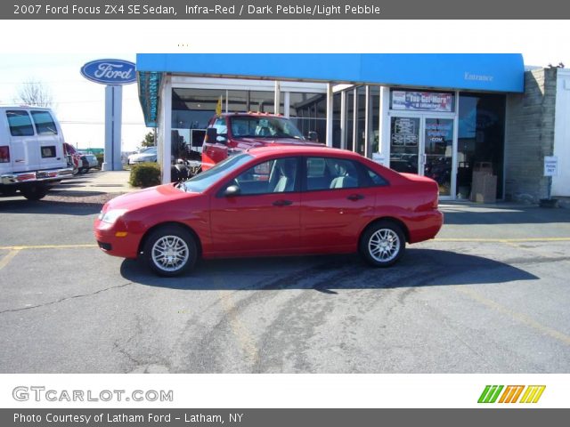 2007 Ford Focus ZX4 SE Sedan in Infra-Red