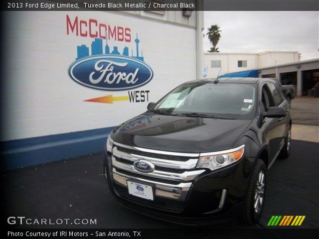 2013 Ford Edge Limited in Tuxedo Black Metallic