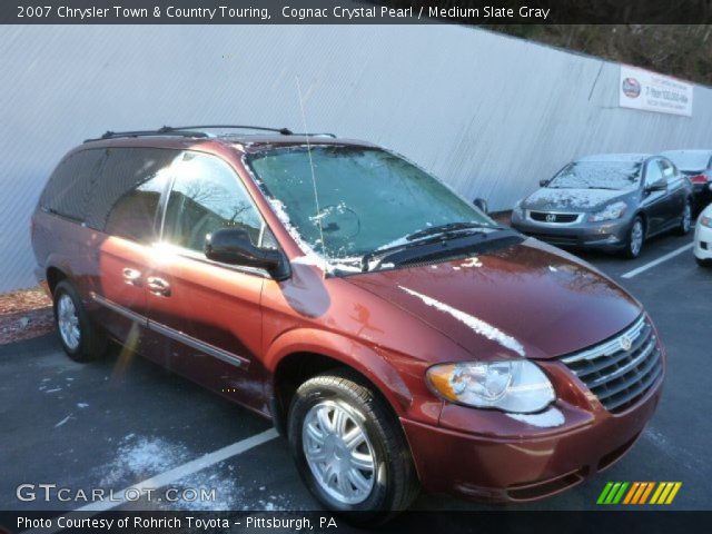 2007 Chrysler Town & Country Touring in Cognac Crystal Pearl