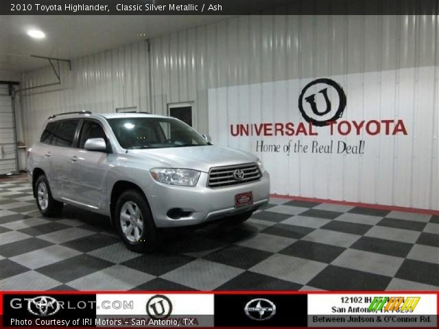 2010 Toyota Highlander  in Classic Silver Metallic