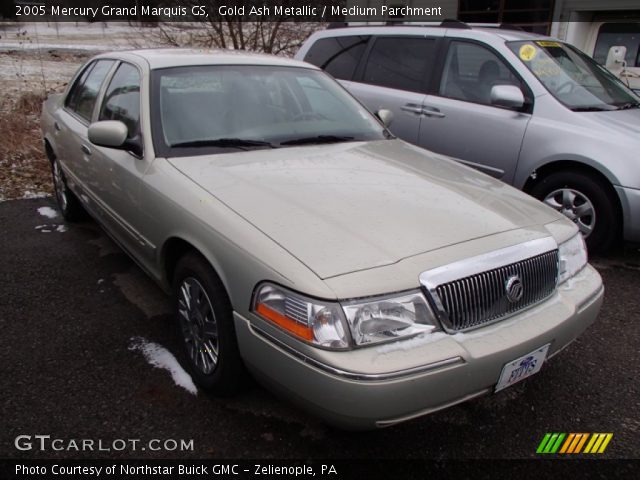 2005 Mercury Grand Marquis GS in Gold Ash Metallic