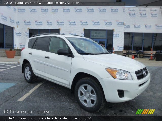 2010 Toyota RAV4 I4 4WD in Super White