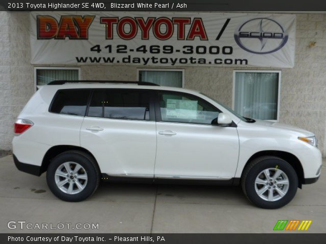 2013 Toyota Highlander SE 4WD in Blizzard White Pearl