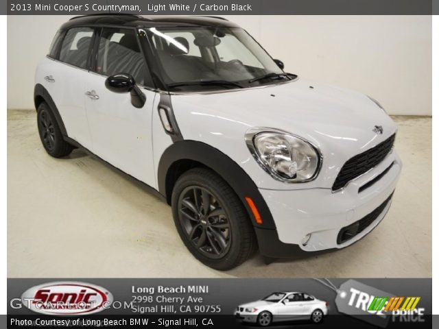 2013 Mini Cooper S Countryman in Light White