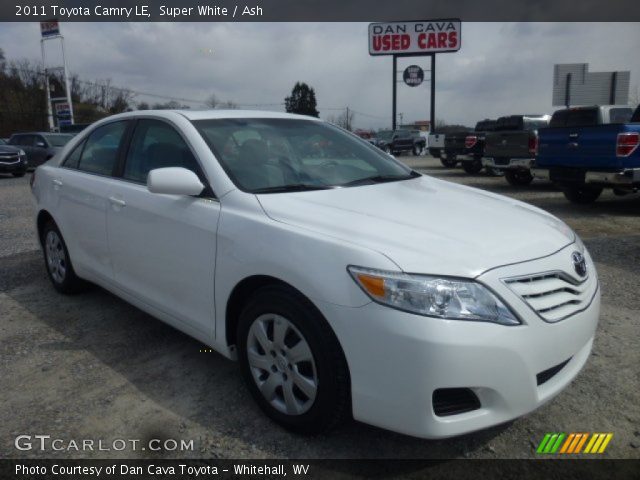 2011 Toyota Camry LE in Super White