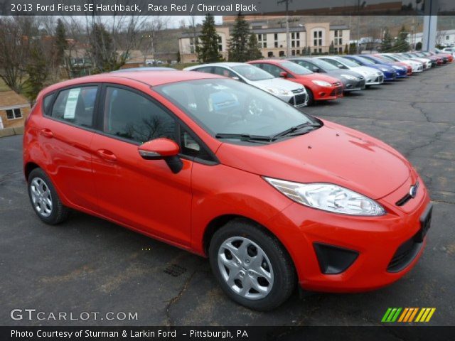 2013 Ford Fiesta SE Hatchback in Race Red