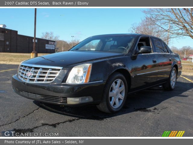 2007 Cadillac DTS Sedan in Black Raven