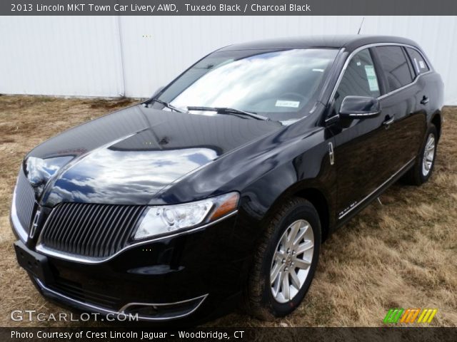 2013 Lincoln MKT Town Car Livery AWD in Tuxedo Black