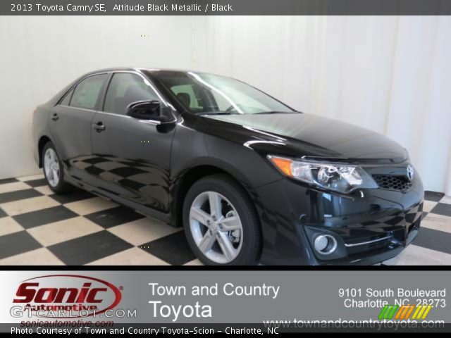 2013 Toyota Camry SE in Attitude Black Metallic