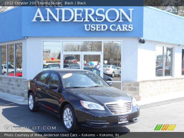 2012 Chrysler 200 Touring Sedan in Black