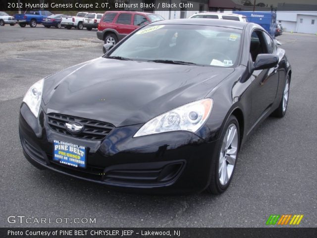 2012 Hyundai Genesis Coupe 2.0T in Bathurst Black