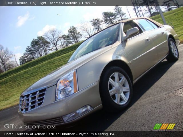 2006 Cadillac DTS  in Light Cashmere Metallic