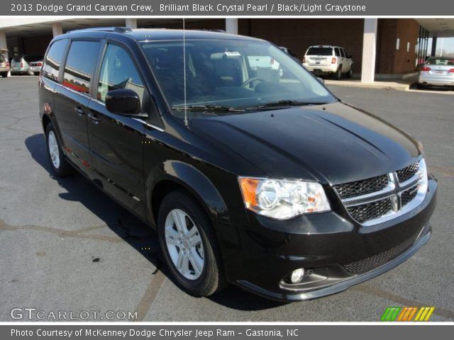 2013 Dodge Grand Caravan Crew in Brilliant Black Crystal Pearl