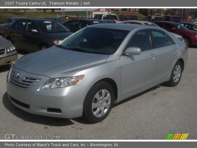 2007 Toyota Camry LE in Titanium Metallic