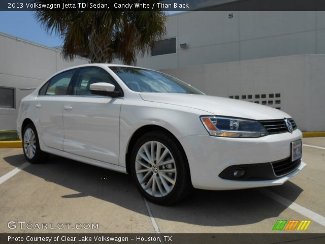 2013 Volkswagen Jetta TDI Sedan in Candy White