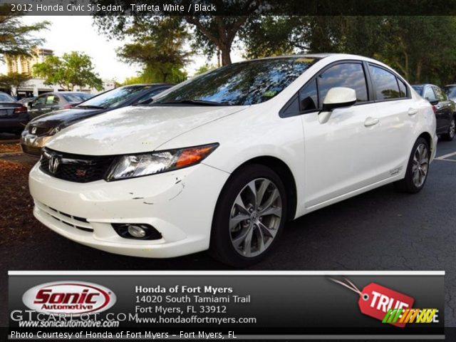 2012 Honda Civic Si Sedan in Taffeta White