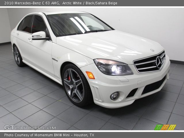2010 Mercedes-Benz C 63 AMG in Arctic White