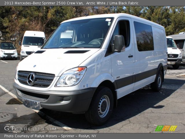 2013 Mercedes-Benz Sprinter 2500 Crew Van in Arctic White