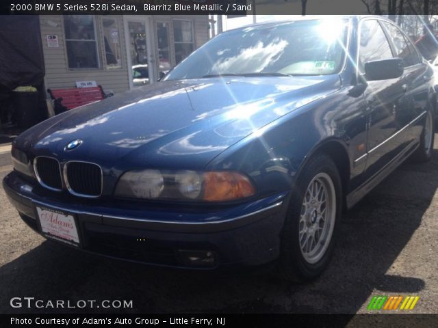 2000 BMW 5 Series 528i Sedan in Biarritz Blue Metallic