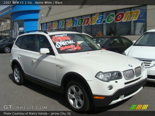 2007 BMW X3 3.0si in Alpine White