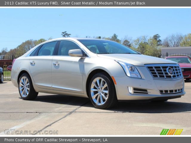 2013 Cadillac XTS Luxury FWD in Silver Coast Metallic