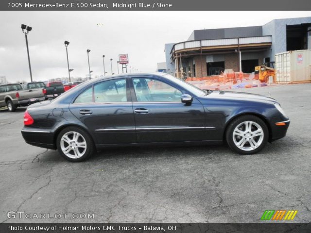 2005 Mercedes-Benz E 500 Sedan in Midnight Blue