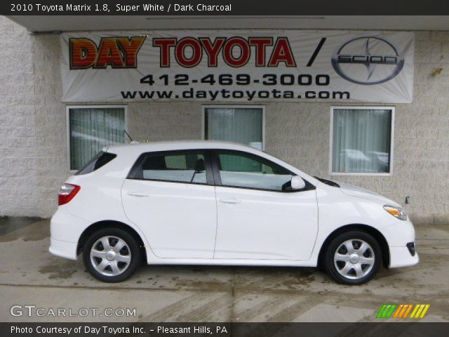 2010 Toyota Matrix 1.8 in Super White