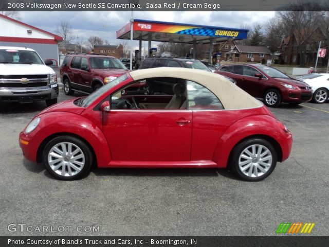 2008 Volkswagen New Beetle SE Convertible in Salsa Red